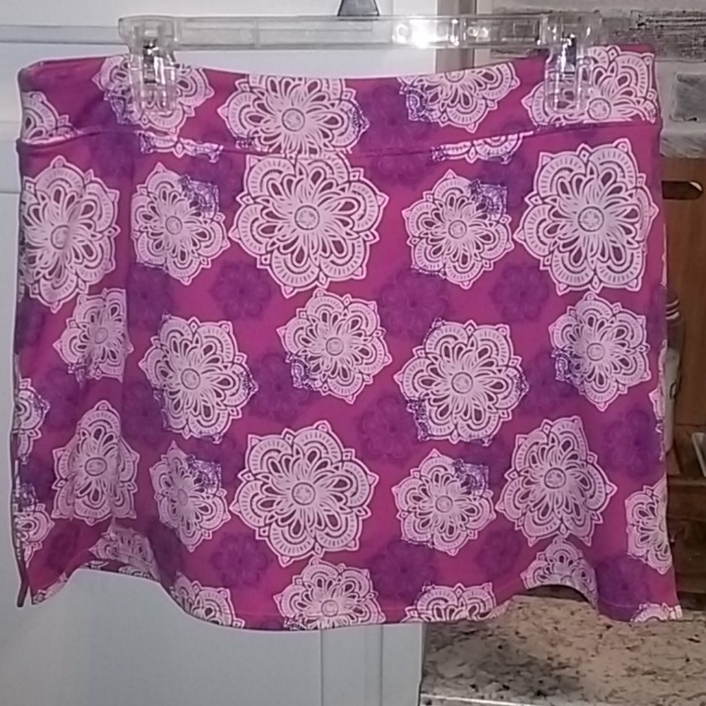 TRANQUILITY pink skort size L